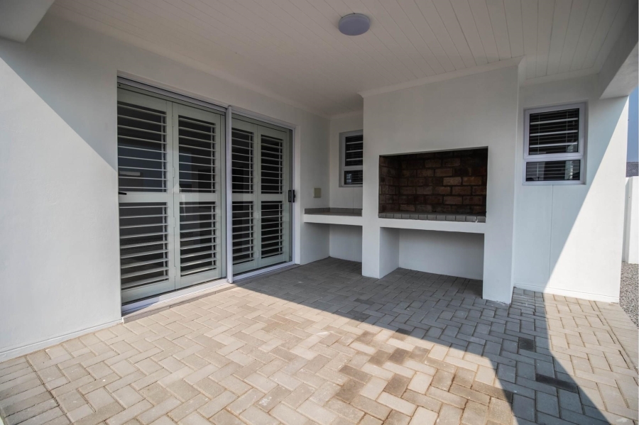 3 Bedroom Property for Sale in Velddrif Western Cape